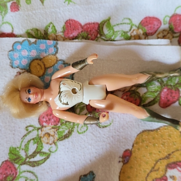 Small girl toys bundle - Picture 2 of 5